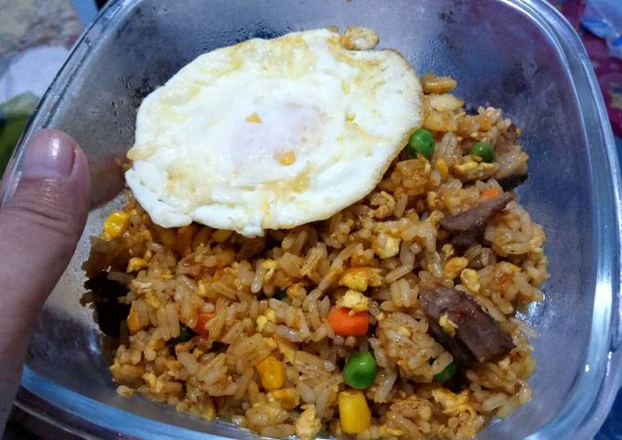 Nasi goreng rendang