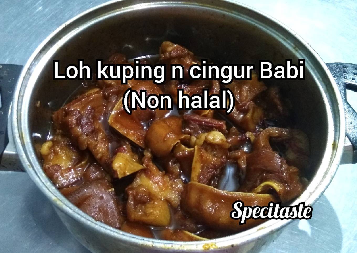 Loh kuping n cingur Babi (non halal)
