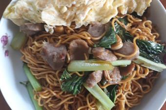 Bagaimana Membuat Mie goreng telur #5resepterbaruku Menu Enak Dan Mudah Dibuat