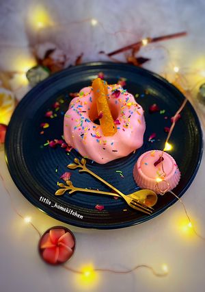 A picture of Vanilla Panna Cotta.