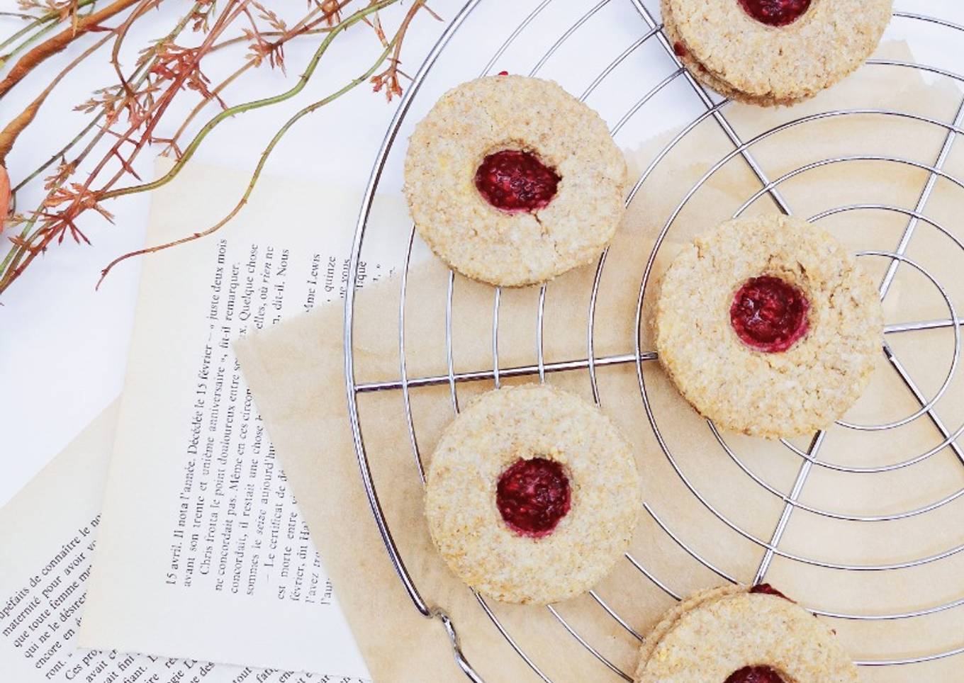 Sablés healthy a la confiture de framboise maison