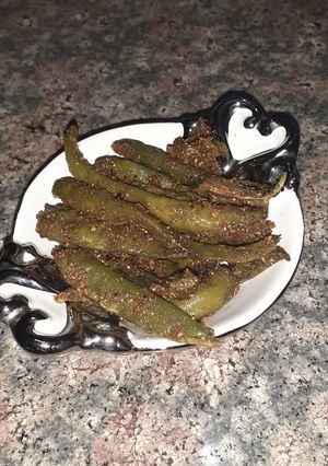 A picture of Masala mirchi.