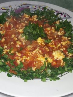 صورة لوصفة جظ مظ (بيض بالبندورة) 🍅🍳