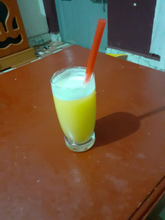 A picture of Pineaple juice.