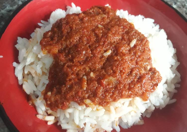 Boiled rice and stew Recipe by Mrs adesanya Cookpad