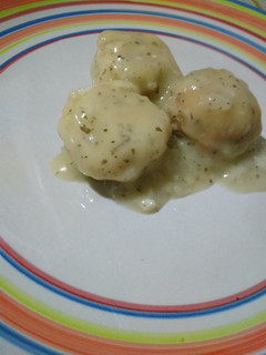 Una foto de Albóndigas de pescado en salsa de vino blanco con Thermomix