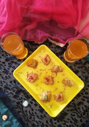 A picture of Pumpkin sandwich pakoda.