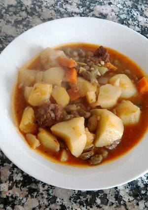 Una foto de Guiso de Ternera con Verduras al Pedro Ximénez