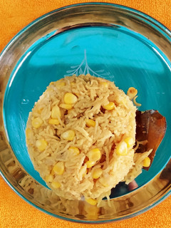 ஸ்வீட் கார்ன் பிரியாணி ரைஸ் /Lunchbox rice செய்முறை முக்கிய புகைப்படம்