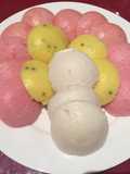 Pink idlis