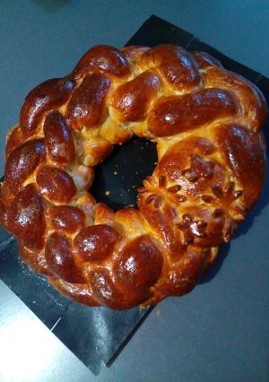 O poză a rețetei Colac dulceag pentru nuntă, botez, pomenire.