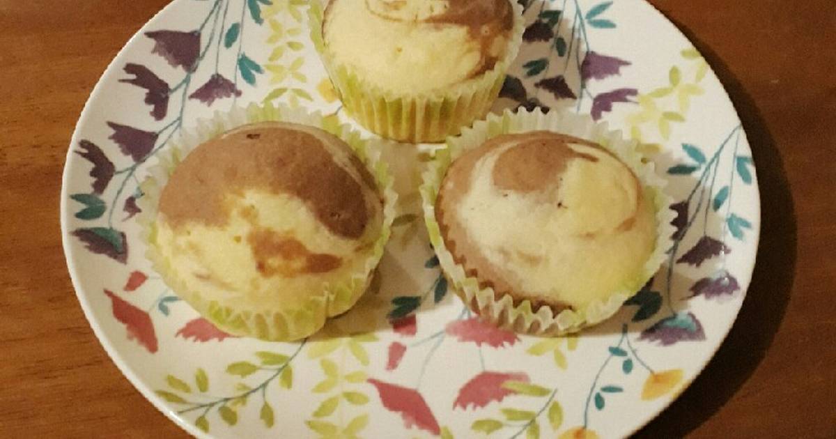 Cupcakes marmoleados Receta de Caro González Schell- Cookpad