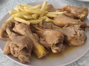 Una foto de tm6 pollo