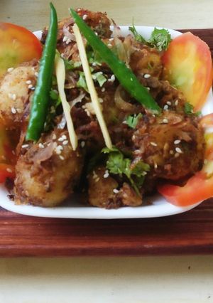 A picture of Dry Dum Aaloo in kabab style.