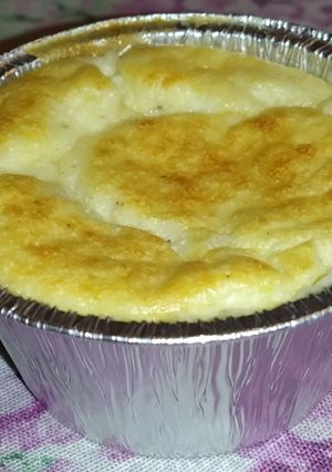 A picture of Soufflé with Edam.