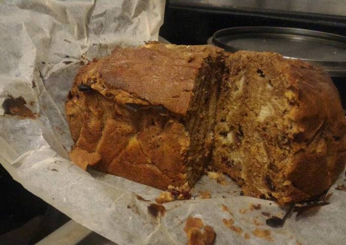 Marble pound cake with dry fruits