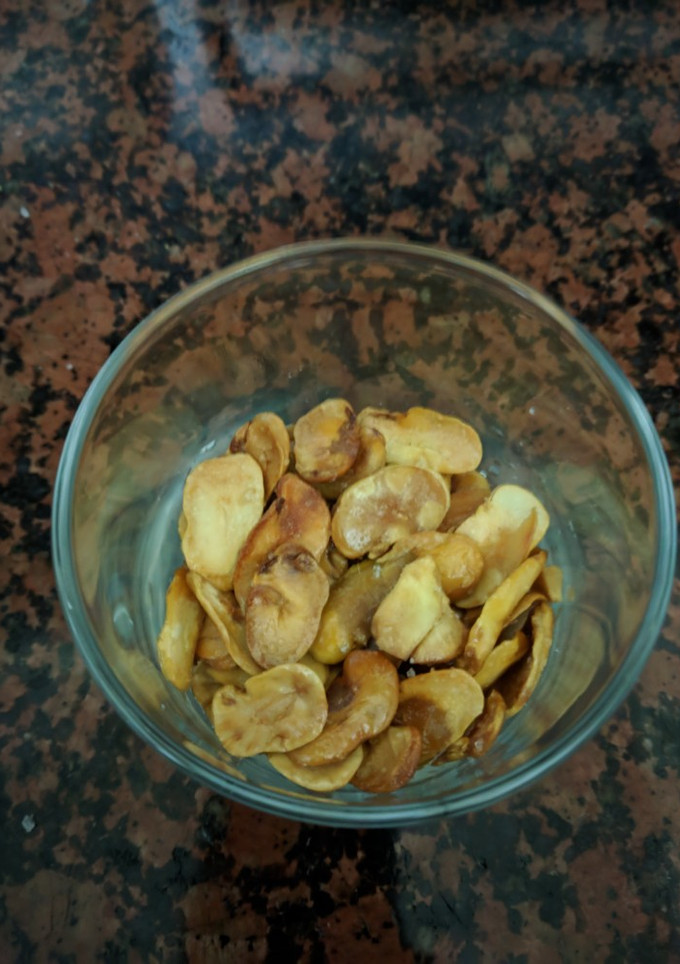 Una foto de Habas fritas