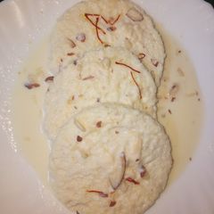A picture of Bread Rasmalai.