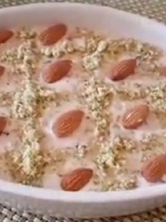 A picture of 3 ingredients Talbina.