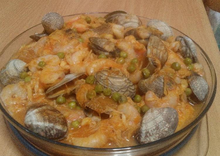 Rape con almejas y gambas