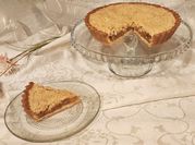 Una foto de crumble de manzana con harina leudante