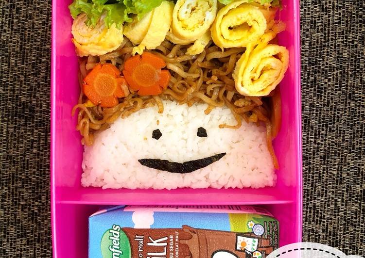 Inspirasi Bekal Anak (Mie goreng sederhana)