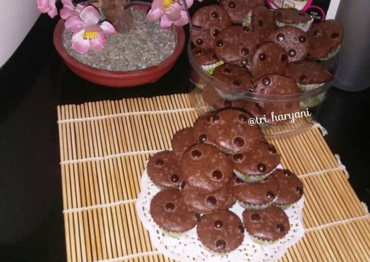 Bagaimana Menyiapkan Brownies Kering Mini yang Lezat Sekali