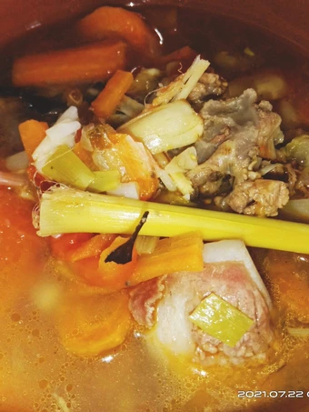 Langkah Gampang Menyiapkan Resep Asem asem iga sapi Anti Ribet, Lezat