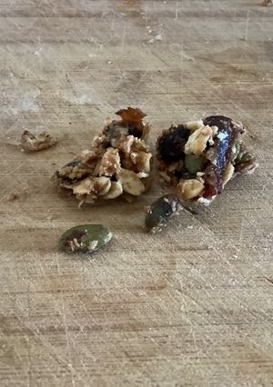A picture of Pumpkinseed Energy Bars.