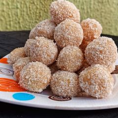 Coconut laddoo A picture of Coconut laddoo.