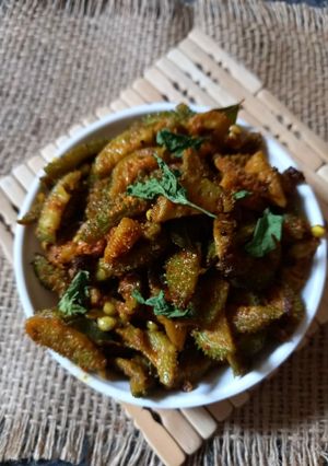 કંકોળા નુ શાક (Kantola Shak Reicpe In Gujarati) રેસીપી મુખ્ય ફોટો