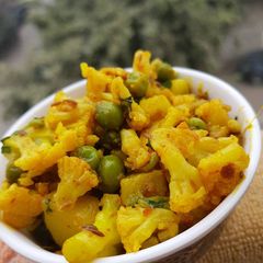 A picture of Aloo gobhi matar(without onion).