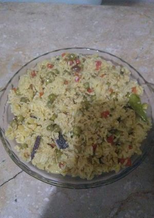 A picture of Vegetable biryani.
