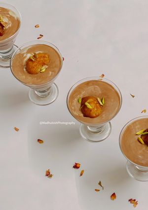 A picture of Gulab Jamun Mousse.