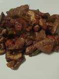 Hígado con pimiento y champiñones