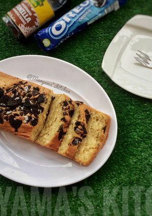 A picture of Oreo vanillah cake loaf.