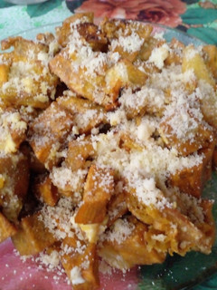 Una foto de Revuelto de Batata cebolla y Queso!! 😋