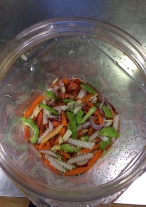 Hình của món Rau củ ngâm chua ngọt.