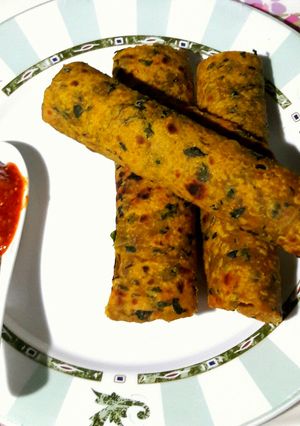 A picture of Methi Thepla.