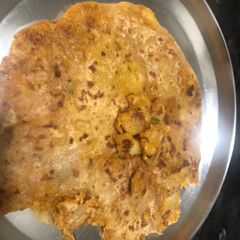 A picture of Aloo ka paratha.