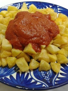 Una foto de Patatas bravas