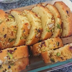 A picture of Fruit cake.