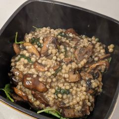 A picture of Mushroom Pearl Barley Risotto.