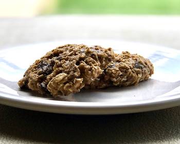 Easy Fast Cooking Chewy Chocolate Oatmeal Cookies Restaurant Style