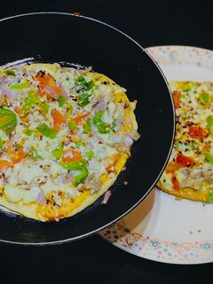 চিকেন পিজ্জা (Chicken Pizza recipe in Bengali) রেসিপির প্রধান ছবি