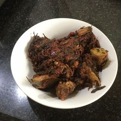 A picture of Red Spinach with Chicken.