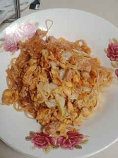 รูปของ เส้นเล็กผัดซีอิ๊ว
