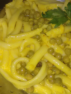 Una foto de Pastas con salsa de azafrán light