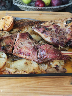 Una foto de Cordero asado al horno