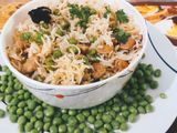 मटर बिरयानी पुलाव (Matar Biryani Pulao Recipe In Marathi)